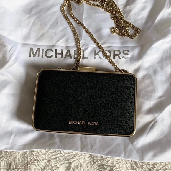 Michael Kors Handbags - Michael Kors Elsie Clutch NWT